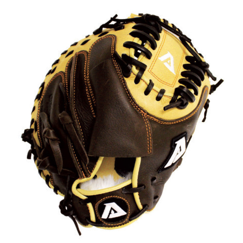 Akadema Praying Mantis Baseball Catcher's Glove Shell