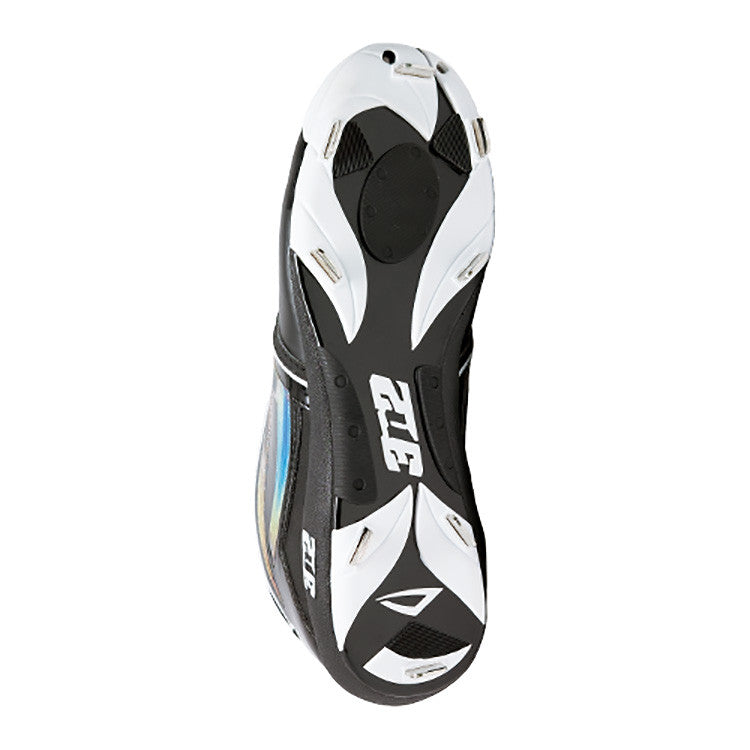 DOM-N-8 Fastpitch Softball Cleats by 3N2